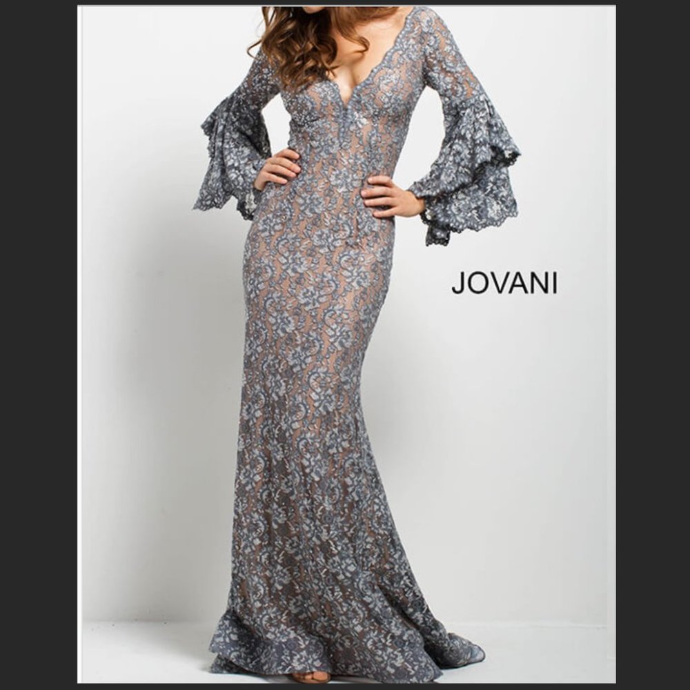Betsy & Adam Size 4 Silver Mermaid Gown